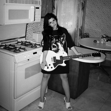 Nessa Barrett superb-sexy-photo