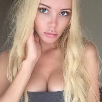 Olya Abramovich sexy-ass