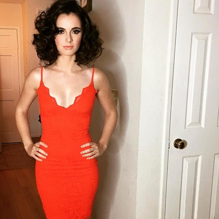 Vanessa Marano goes-nude