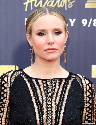 Kristen-Bell-nude-naked-sexy-post-820196-880071-3