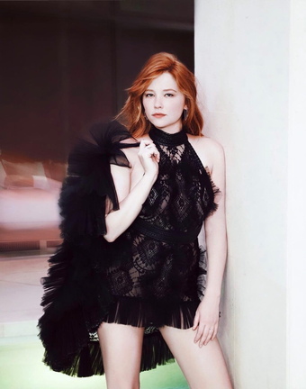 Haley Bennett Boobs