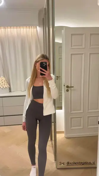 Shania Geiss sexy lingerie.webp