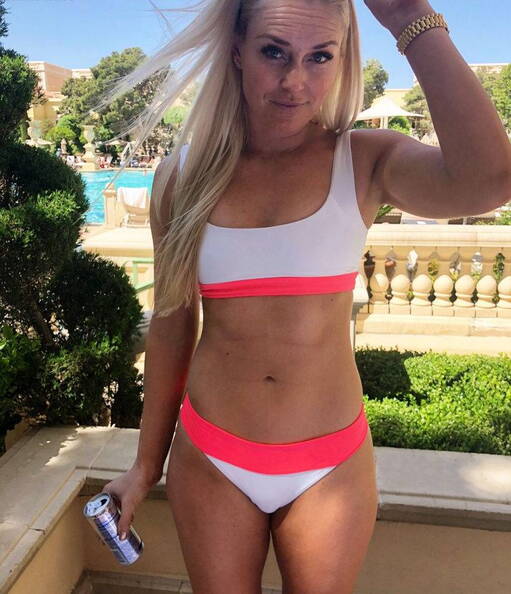 Lindsey-Vonn-sexy-boobs-12.jpg
