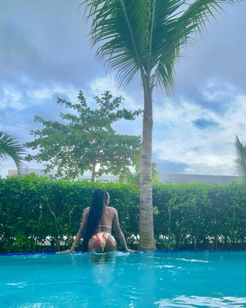 Semaj Lesley Ass