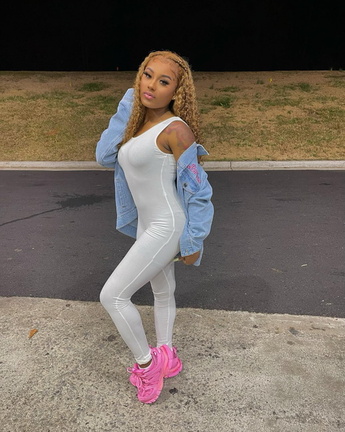 Semaj Lesley Ass
