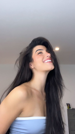 Charli D Amelio instagram sexy