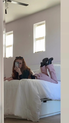 Francesca Capaldi ass