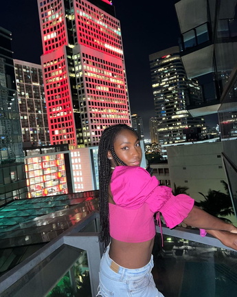 Coco Gauff sexy in the city