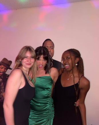 Peyton Elizabeth Lee partying