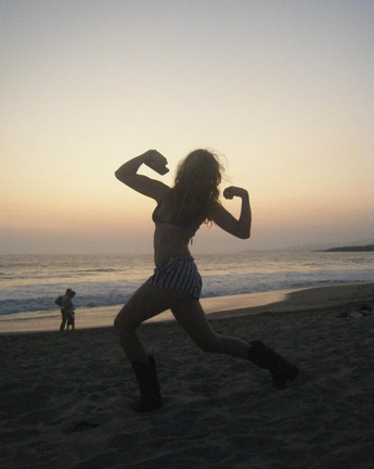 Teagan Croft sunset sexy photo