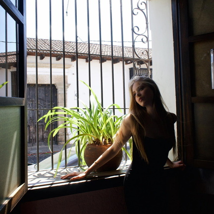Loreto Peralta sexy