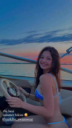 Miku Martineau bikini yacht